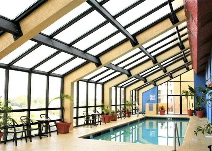 *Oceanfront Retreat*King Bed *Great Pools, Hot Tubs+++*O41
