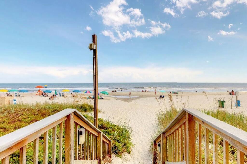 *oceanfront Retreat*king Bed *great Pools, Hot Tubs+++*o41 * Myrtle Beach