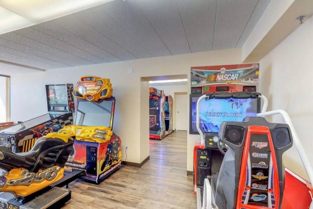*oceanfront Retreat*king Bed *great Pools, Hot Tubs+++*o41 Apartment